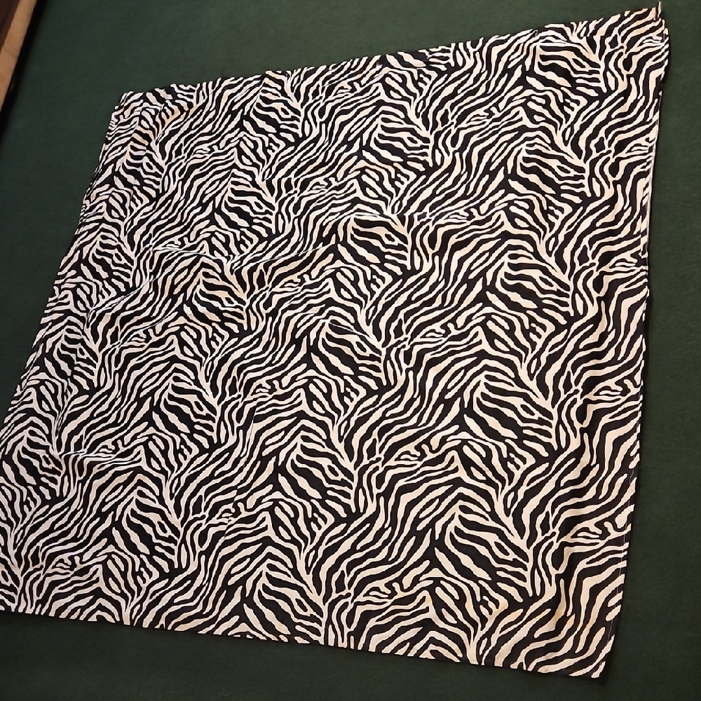 Shower Curtain Zebra Print Black/White